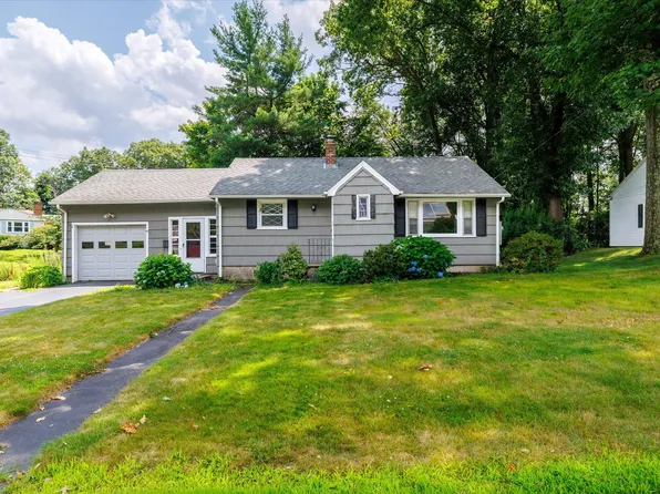 1 Melba Ave, Auburn, MA 01501