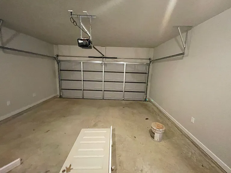 333 Buckhorn Cir — Photo 33