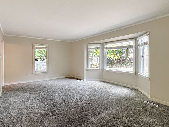 5th image of 6000 Partingdale Cir