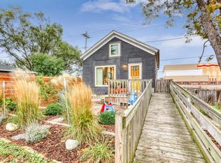 1558 S 2nd St, Milwaukee, WI 53204