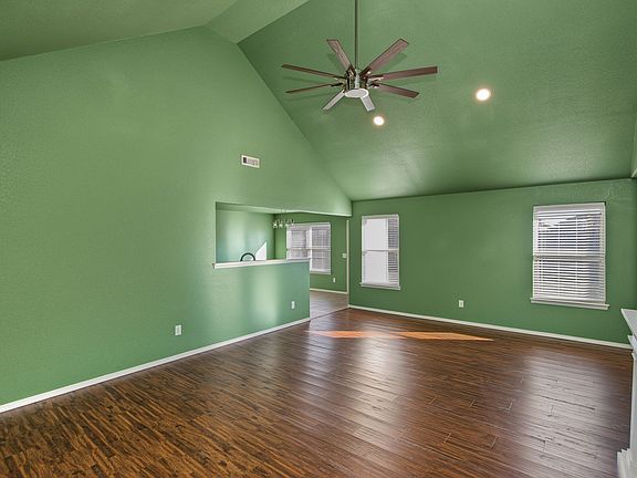 2nd image of 4103 SW Limestone Ave