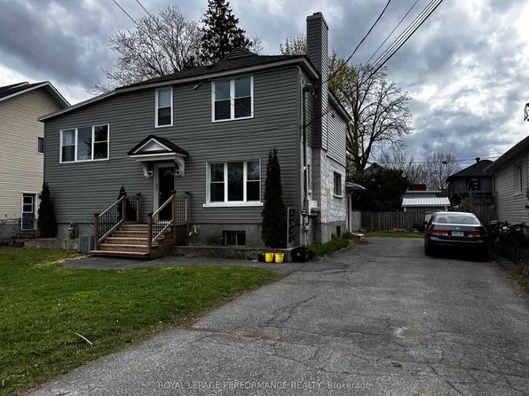 110 Glynn Ave #4, Ottawa, ON K1K 1S8