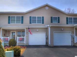 179 Skyview Dr, Greenville, NY 12083