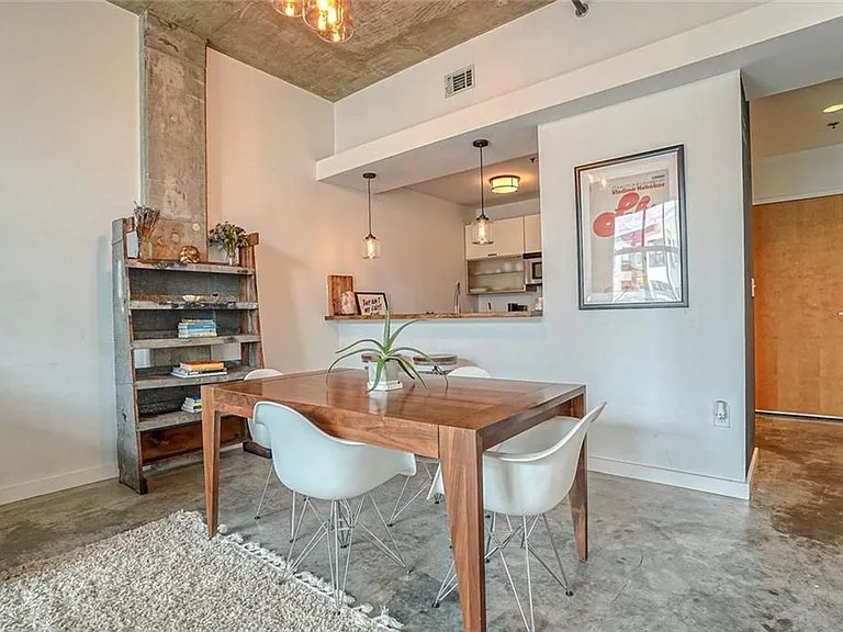 245 N Highland Ave NE #411 — Photo 15