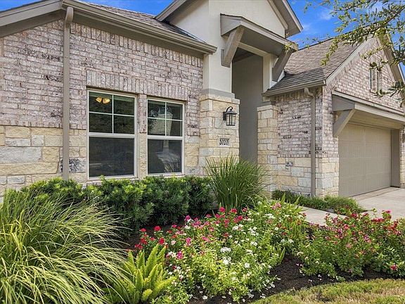 2nd image of 2020 Palmera Ridge Blvd