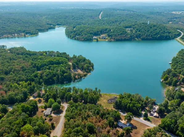 814-816 818 Lynwood Ave, Horseshoe Bend, AR 72512