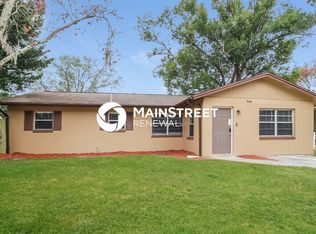946 N Triplet Lake Dr, Casselberry, FL 32707