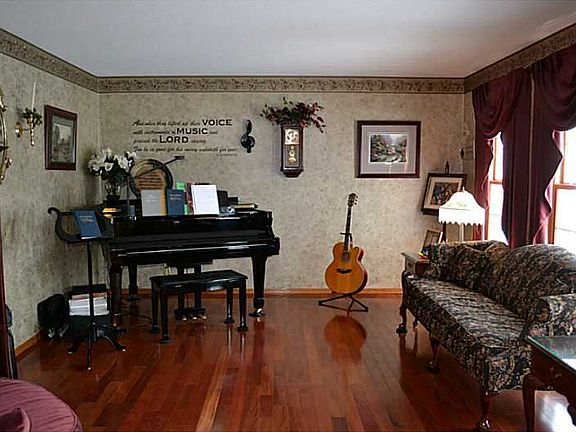 4th image of 3362 64th Street Dr