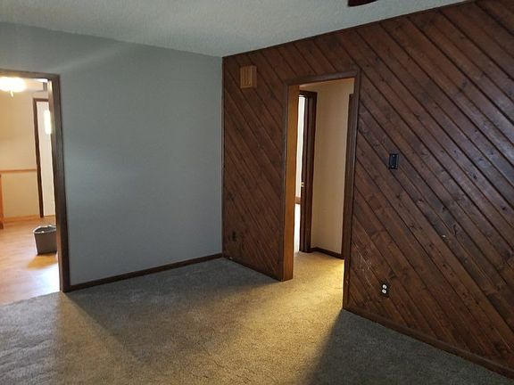 5th image of 342 Creve Coeur St