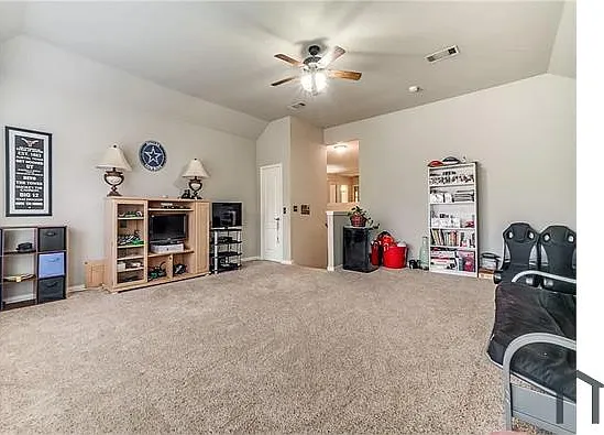 1605 Oak Brook Ln — Photo 31