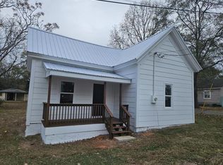 124 Griffith St, Winder, GA 30680