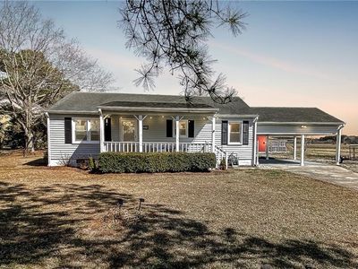 445 E Gibbs Rd, Knotts Island, NC, 27950