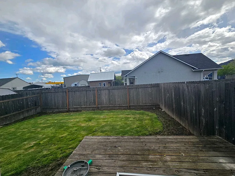 1802 College St #1810 — Photo 4