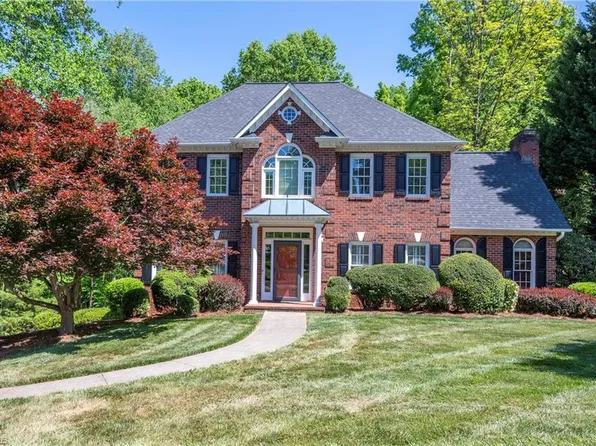 963 Ridge Gate Dr, Lewisville, NC 27023