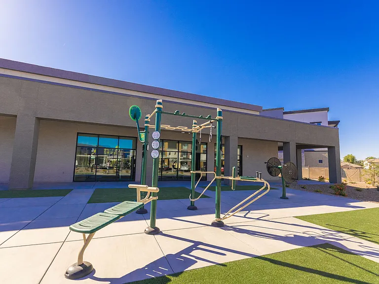 The Curve at Gilbert — Photo 24