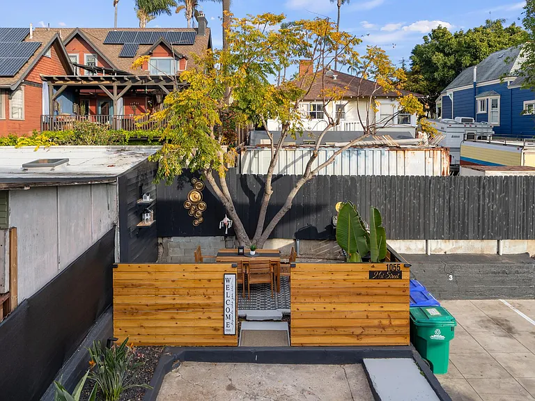 1055 21st St #1 — Photo 27