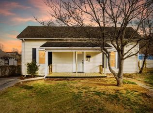 511 Maple St, Pulaski, VA 24301