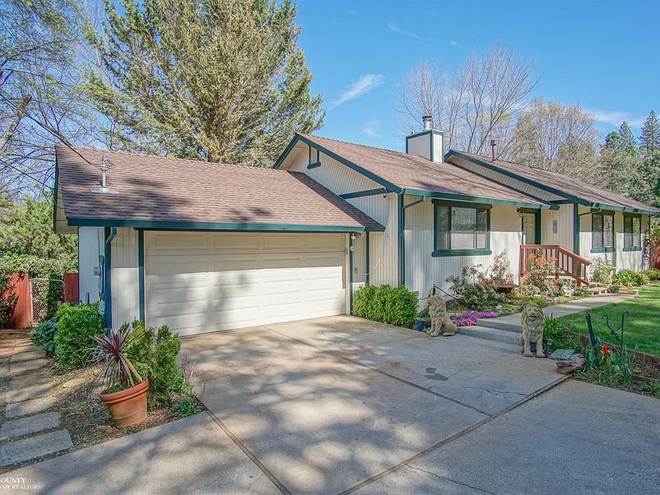 1st image of 15379 Stinson Dr