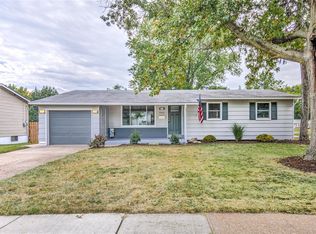 1590 Yaqui Dr, Florissant, MO 63031