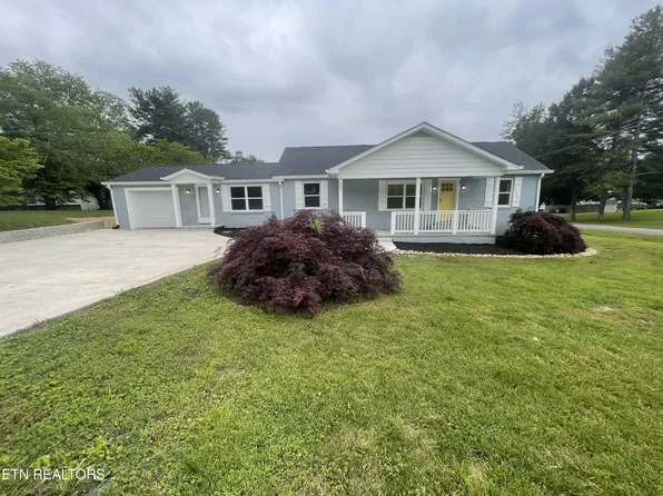 809 Reynolds Ave, Clinton, TN 37716