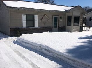 821 S Court Ave, Gaylord, MI 49735