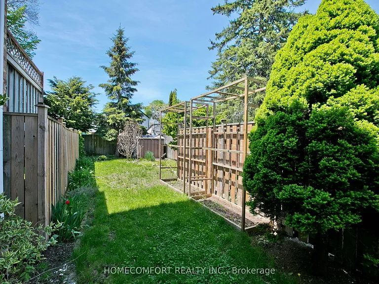 202 Gledhill Ave — Photo 11