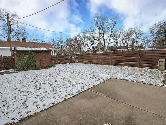 3rd image of 1206 S 30th St