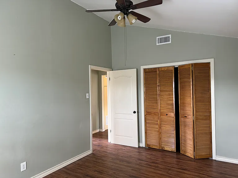 5200 Overbrook Dr #A — Photo 11