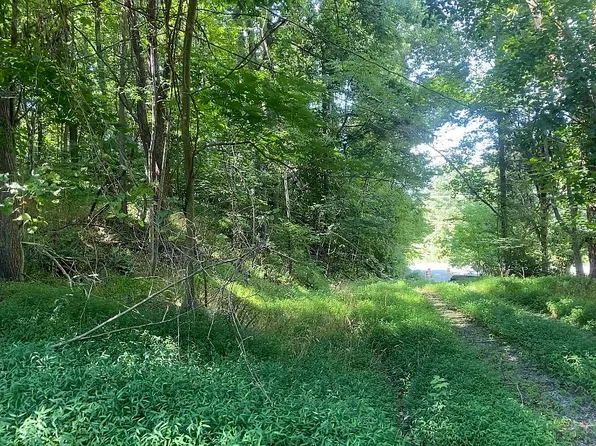 9990 Reynolda Rd, Tobaccoville, NC 27050