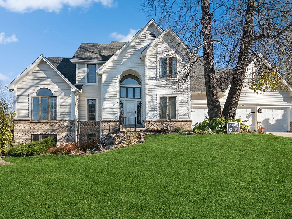 1st image of 1104 Walden Ct