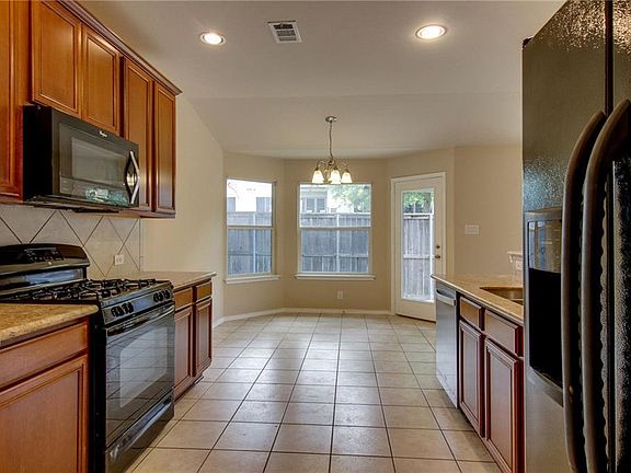 5th image of 8825 White Ibis Dr