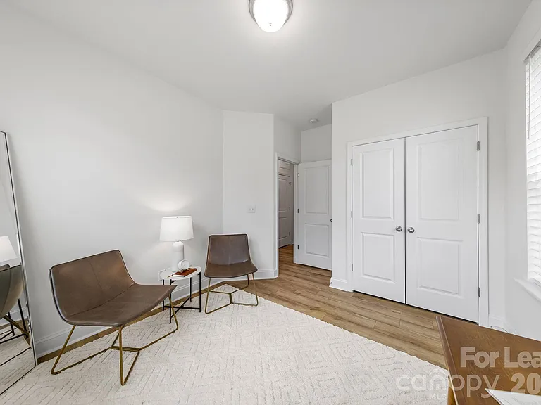 236 Judson Ave — Photo 6