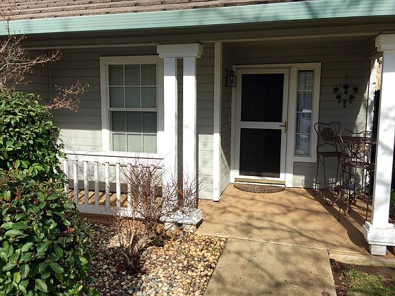 2nd image of 2410 Meadowland Way