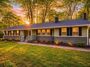 221 Jackson Cir, Tullahoma, TN 37388
