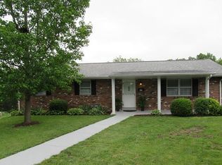 515 E Mary Dr, Troy, IL