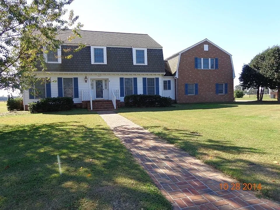 107 Binnacle Ct