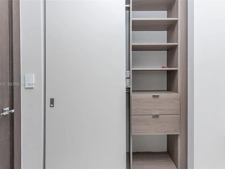 851 NE 1st Ave #Penthouse 4611-4611 — Photo 52