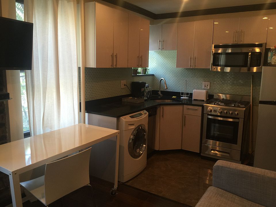 1st image of 240 E 28th St APT 21