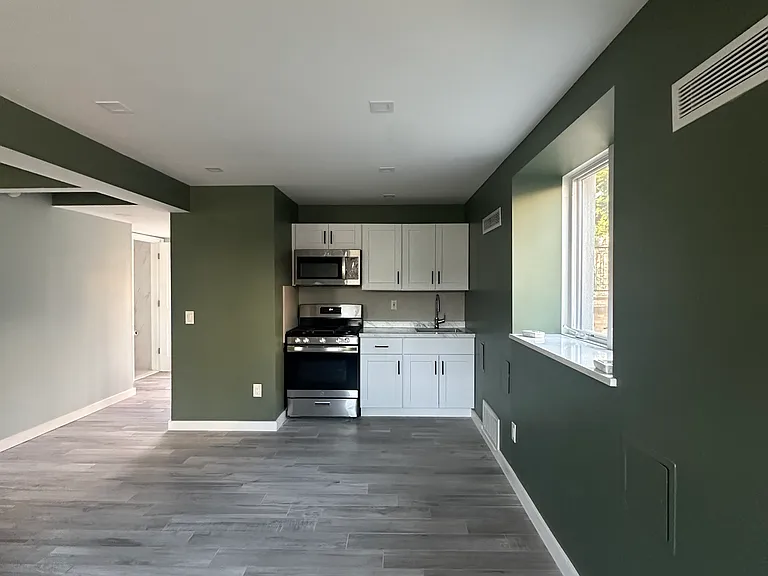 3829 Beechwood Pl — Photo 4