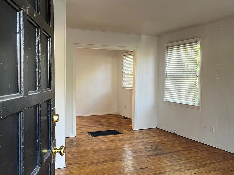 1612 Tallulah St NW — Photo 5