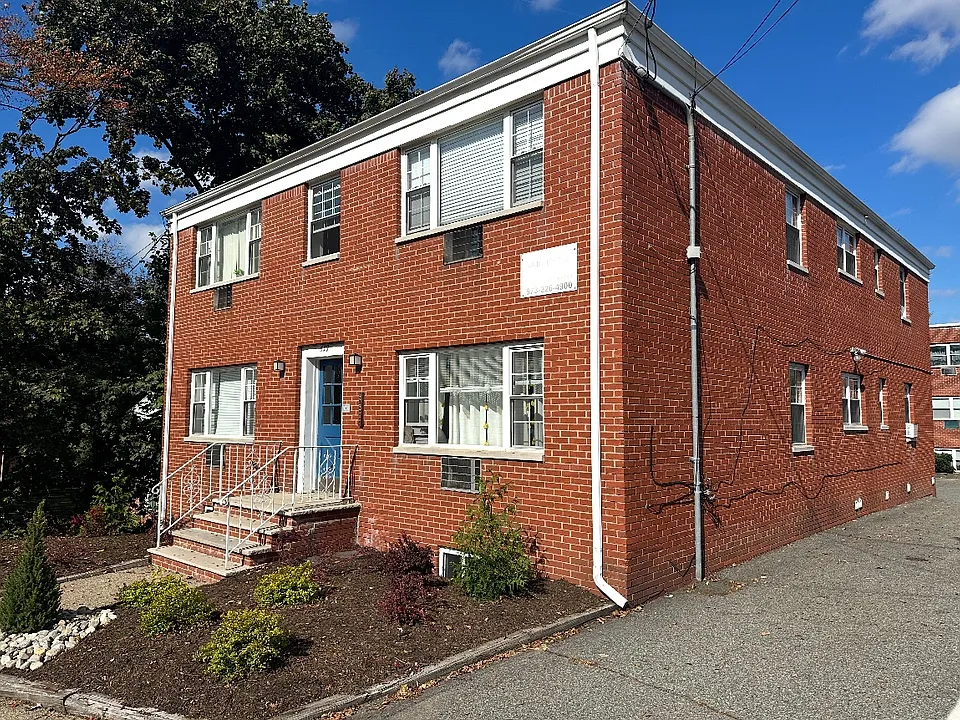 529 Bloomfield Ave #5