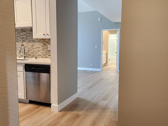 4th image of 8819 Harratt St APT 305