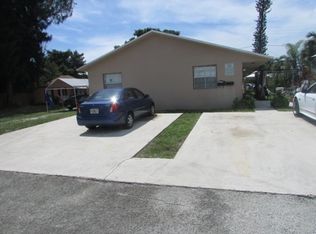 237 SW 12th St, Dania, FL 33004