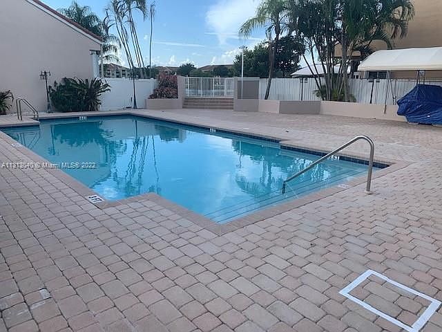 1st image of 3945 Hyde Park Cir
