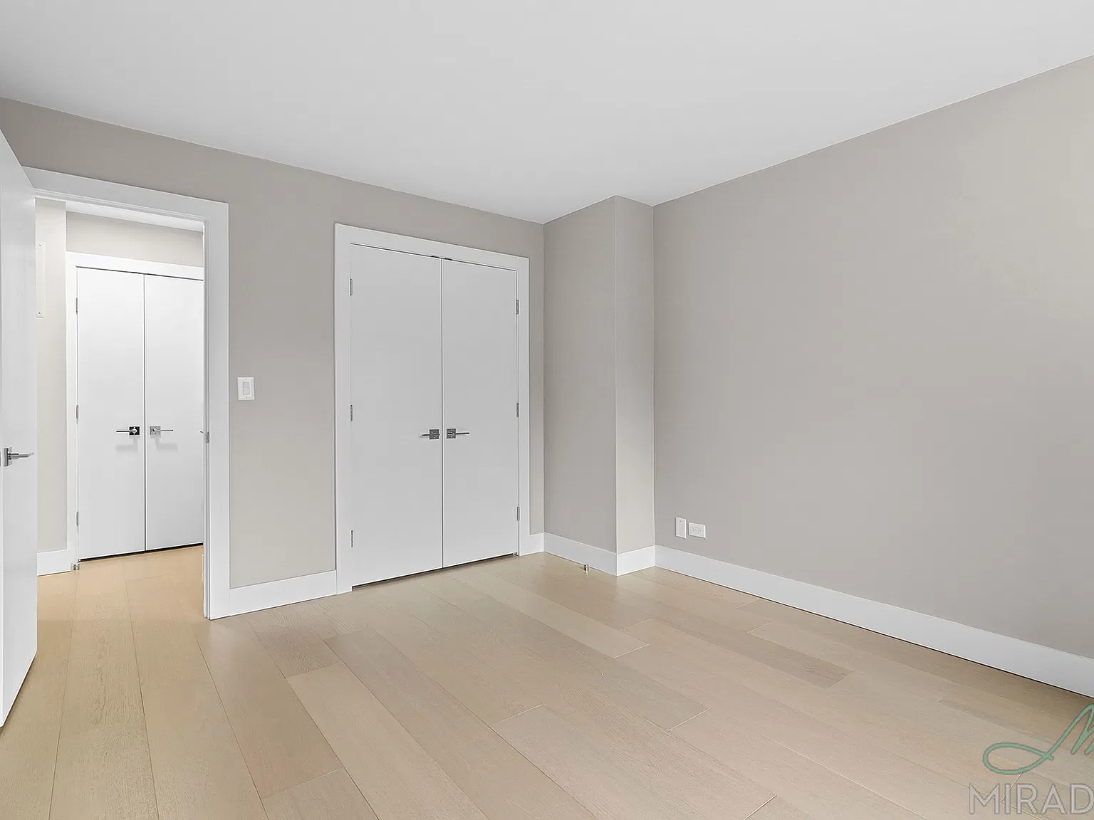 330 East 39th Street — Photo 3