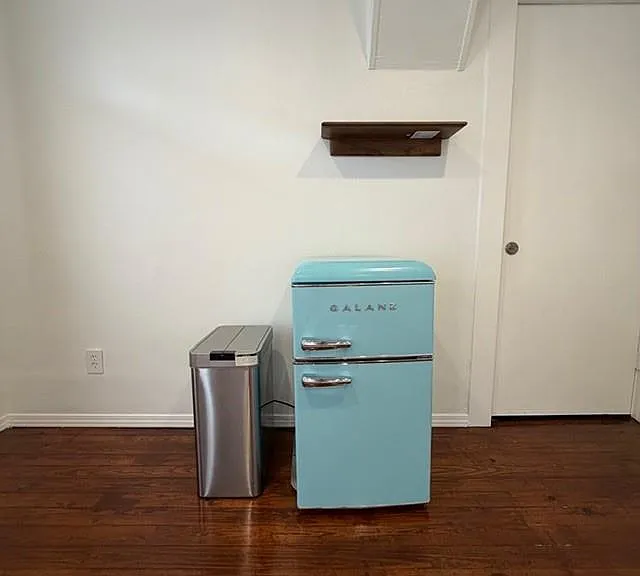 520 W 14th St — Photo 13