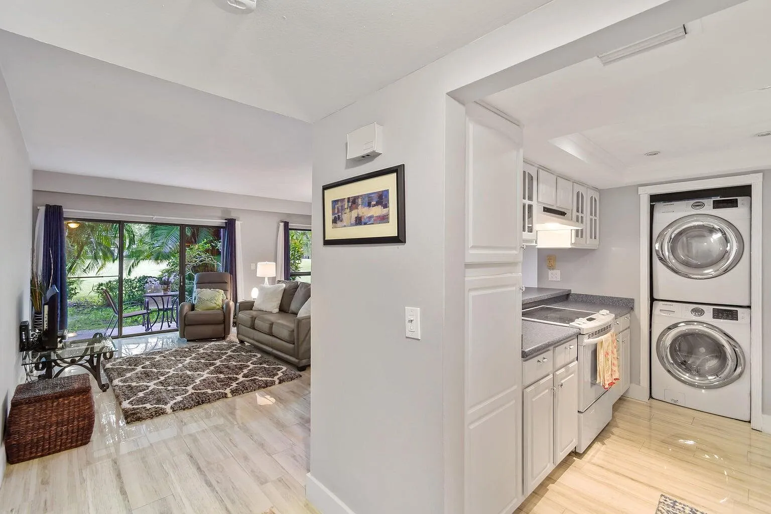 1 bed, 1.0 bath, 900 sqft, $4,900 — Photo 4