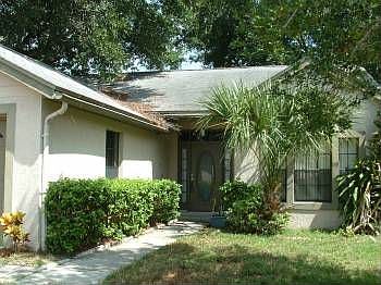 2nd image of 1573 Crawford Dr