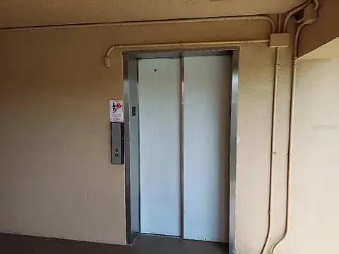 2525 W Bay Dr #E41 — Photo 20