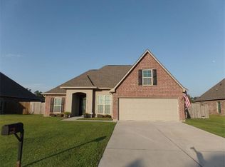 28283 Loiret Ct, Ponchatoula, LA 70454